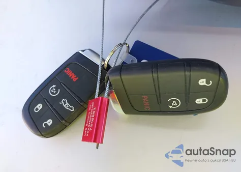 2019 Dodge Challenger R/T from USA, damaged, VIN 2C3CDZBT0KH660488